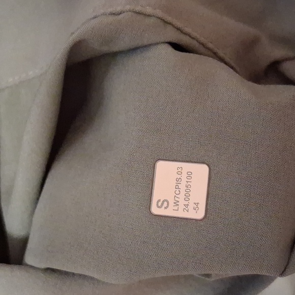 Lululemon Stretch Woven HR Short, 4” - Picture 2 of 3